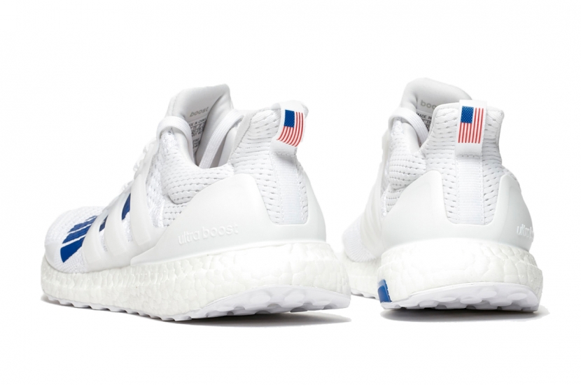 ULTRA BOOST 1.0 UNDEFEATED STARS AND STRIPES [EF1968]