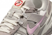 NIKE V2K RUN SAIL PINK FOAM SAIL COLLEGE GREY [HV5997-161]