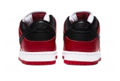 SB DUNK LOW CHICAGO [BQ6817-600]