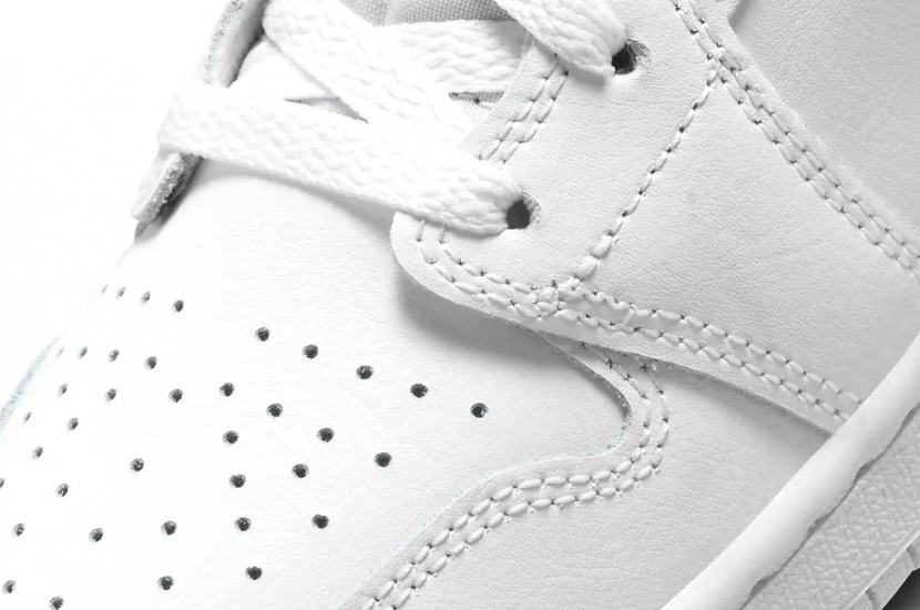 AIR JORDAN 1 MID TRIPLE WHITE 2023 GS [554725-136] 