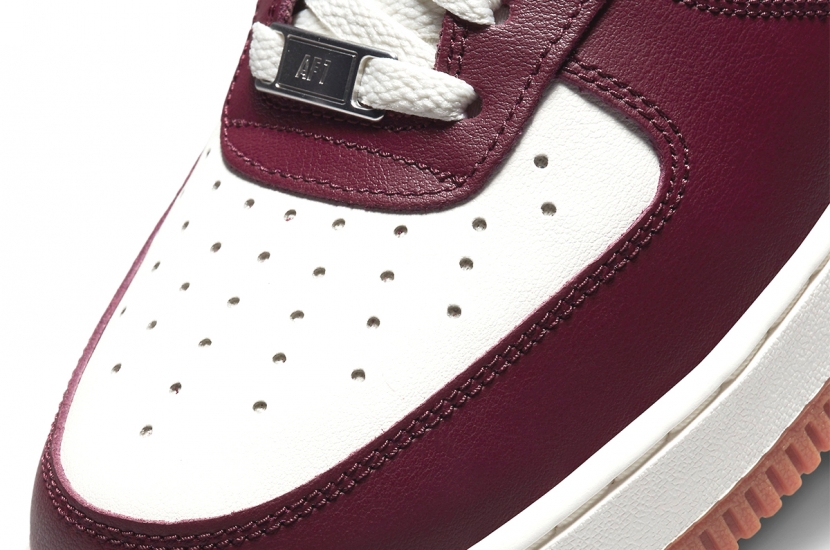 AIR FORCE 1 COLLEGE PACK NIGHT MAROON [DQ7659-102]