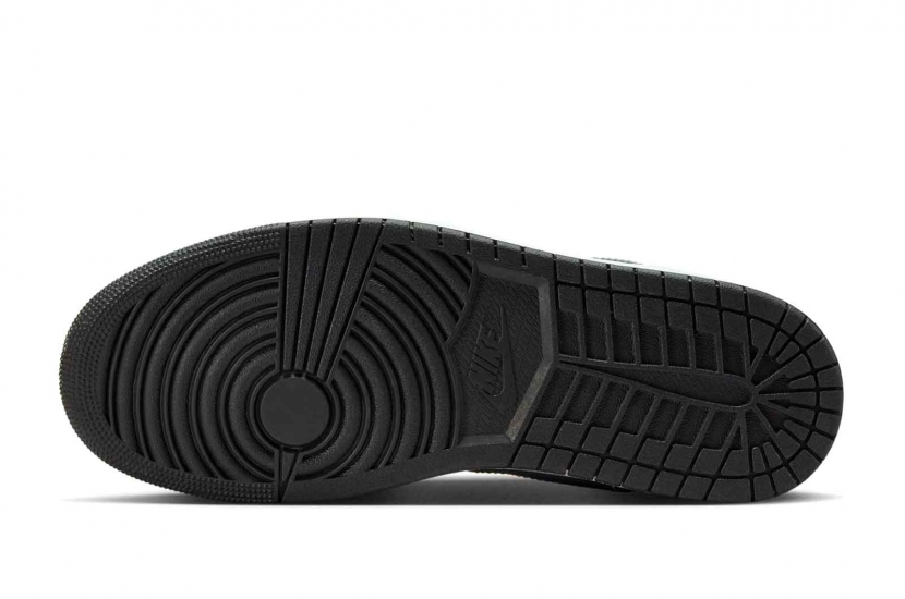 AIR JORDAN 1 LOW RATTAN [553558-153]