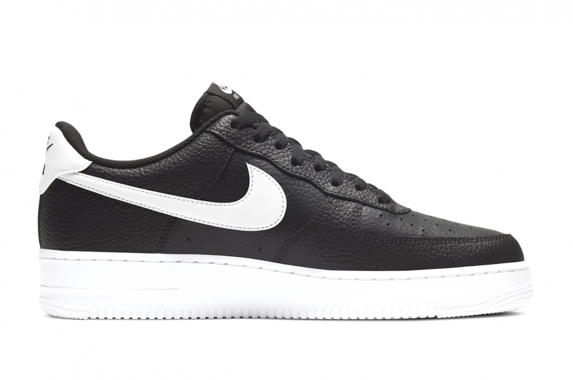 AIR FORCE 1 BLACK WHITE PEBBLED LEATHER [CT2302-002]