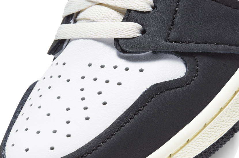 AIR JORDAN 1 HIGH OG VOLT GOLD [575441-118]