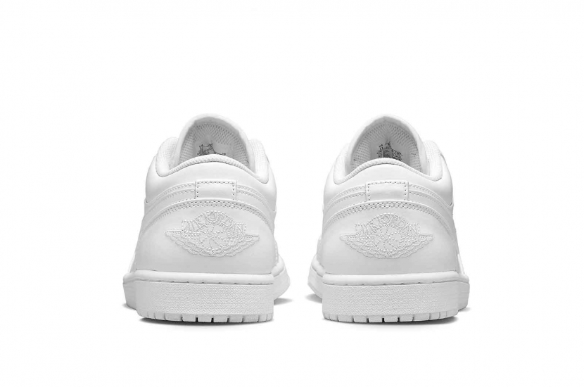 AIR JORDAN 1 LOW TRIPLE WHITE M [553558-136]