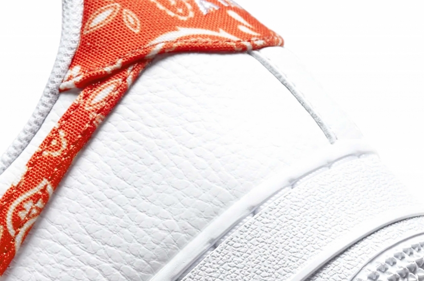 AIR FORCE 1 ORANGE PAISLEY W [DJ9942-102]