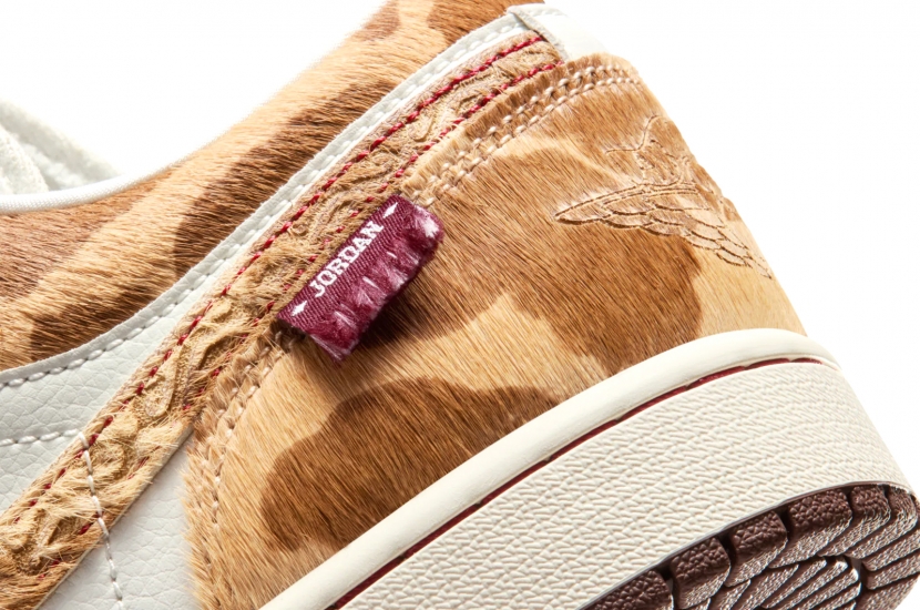 AIR JORDAN 1 LOW SE YEAR OF THE HORSE [IQ5321-121]