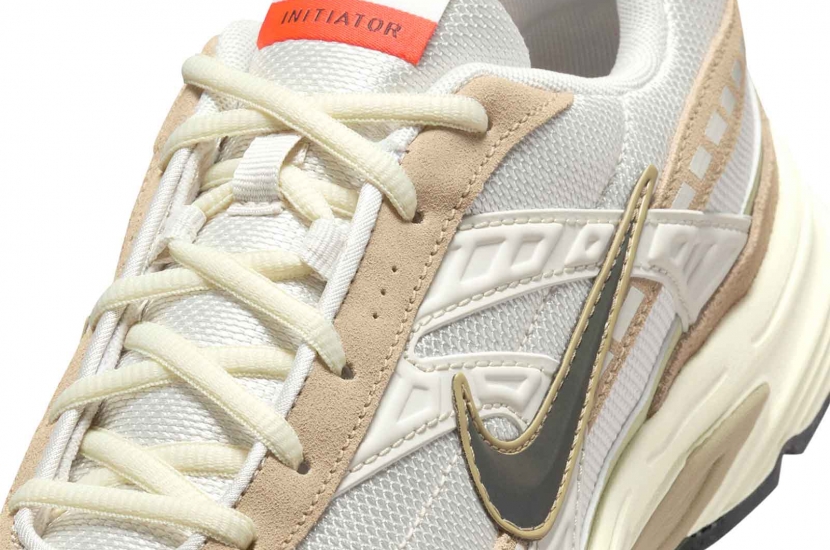 NIKE INITIATOR LIGHT BONE CARGO KHAKI [HJ7683-072]