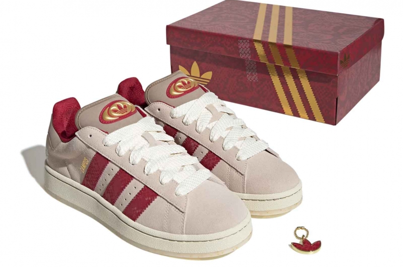 CAMPUS 00S YEAR OF THE SNAKE [JR0093]