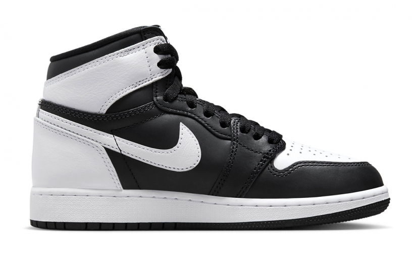 AIR JORDAN 1 RETRO HIGH OG BLACK WHITE GS [FD1437-010]