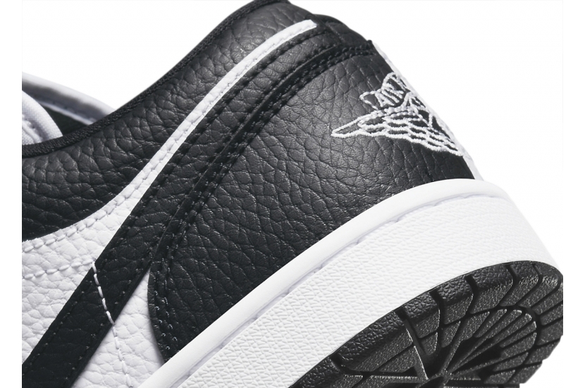 AIR JORDAN 1 LOW SE HOMAGE SPLIT WHITE BLACK  [DR0502-101]