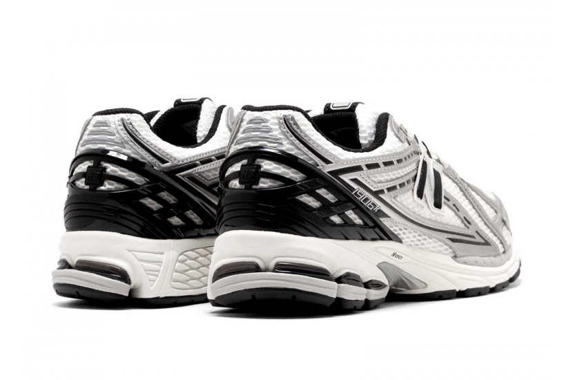 NEW BALANCE 1906R METALLIC SILVER [M1906RER]