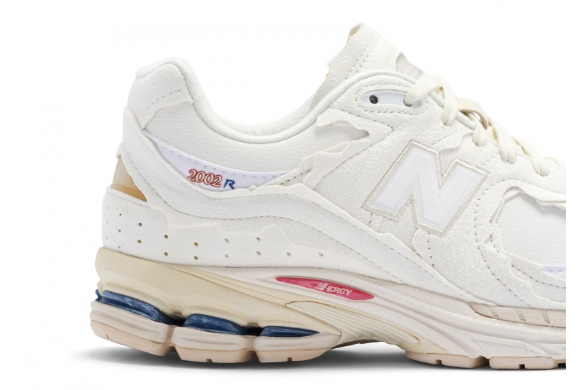 NEW BALANCE 2002R PROTECTION PACK SEA SALT [M2002RDC]