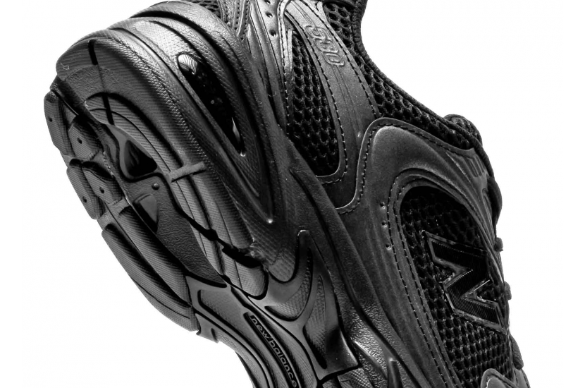 NEW BALANCE 530 BLACK DARK GREY [MR530PB]