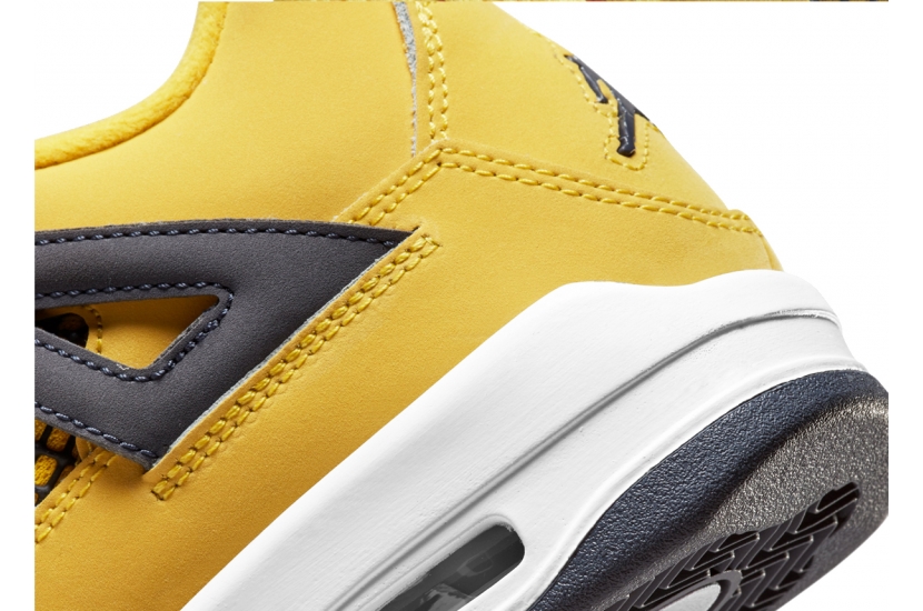 AIR JORDAN 4 LIGHTNING (GS) [408452-700]