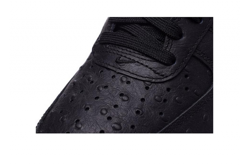 AIR FORCE 1 '07 LV8 BLACK [718152-009]