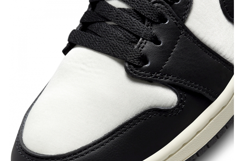 AIR JORDAN 1 LOW SE VINTAGE PANDA [FB9893-101]