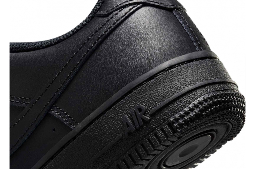 AIR FORCE 1 LE BLACK [FV5951-001]