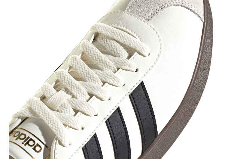 VL COURT CLASSIC CREAM WHITE CORE BLACK GUM [JI0497]