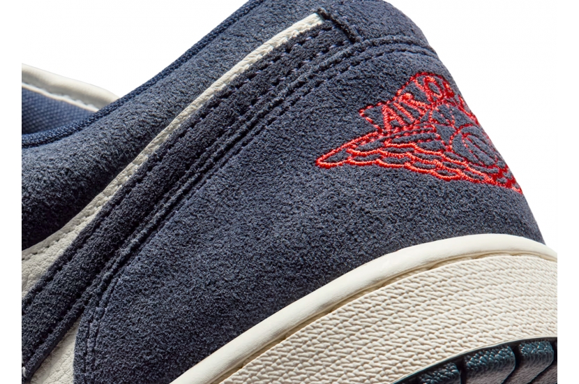 AIR JORDAN 1 LOW SE OBSIDIAN SUEDE [IO7448-400]