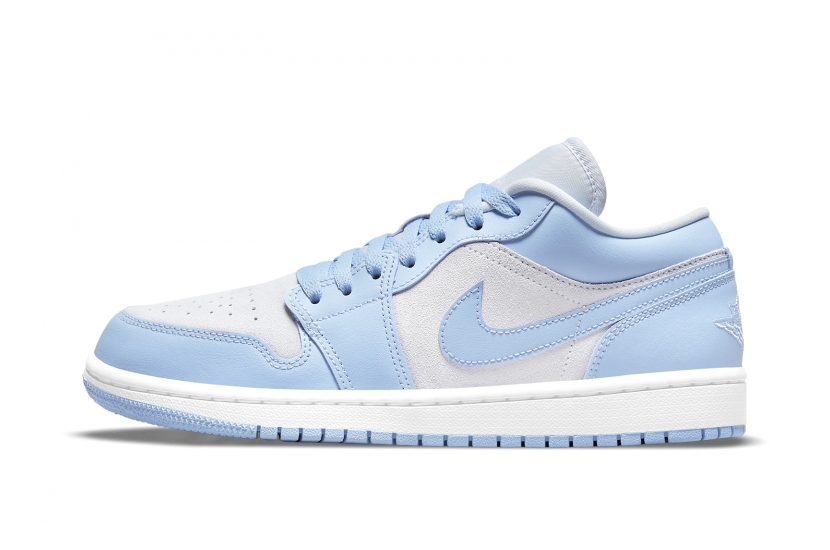 AIR JORDAN 1 LOW ‘UNIVERSITY BLUE [DC0774-050] 